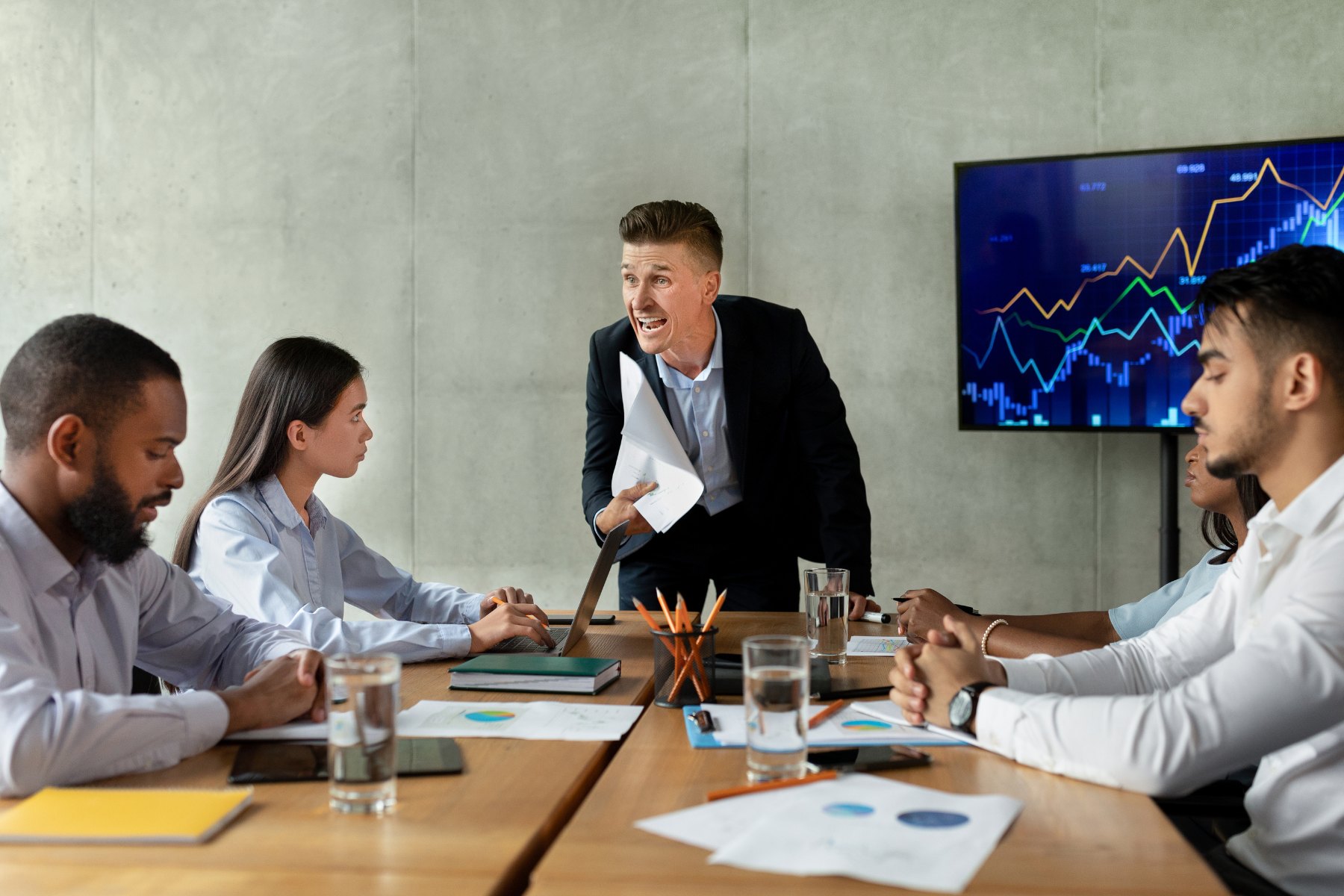 Overcoming Corporate Bullying: Strategies for Dealing with Persistent Emails and Toxic Leadership